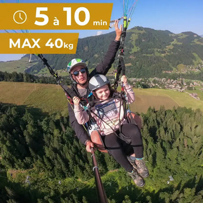 Bon cadeau vol parapente découverte pour enfants, expérience de 5 à 10 minutes à La Clusaz, max 40kg.